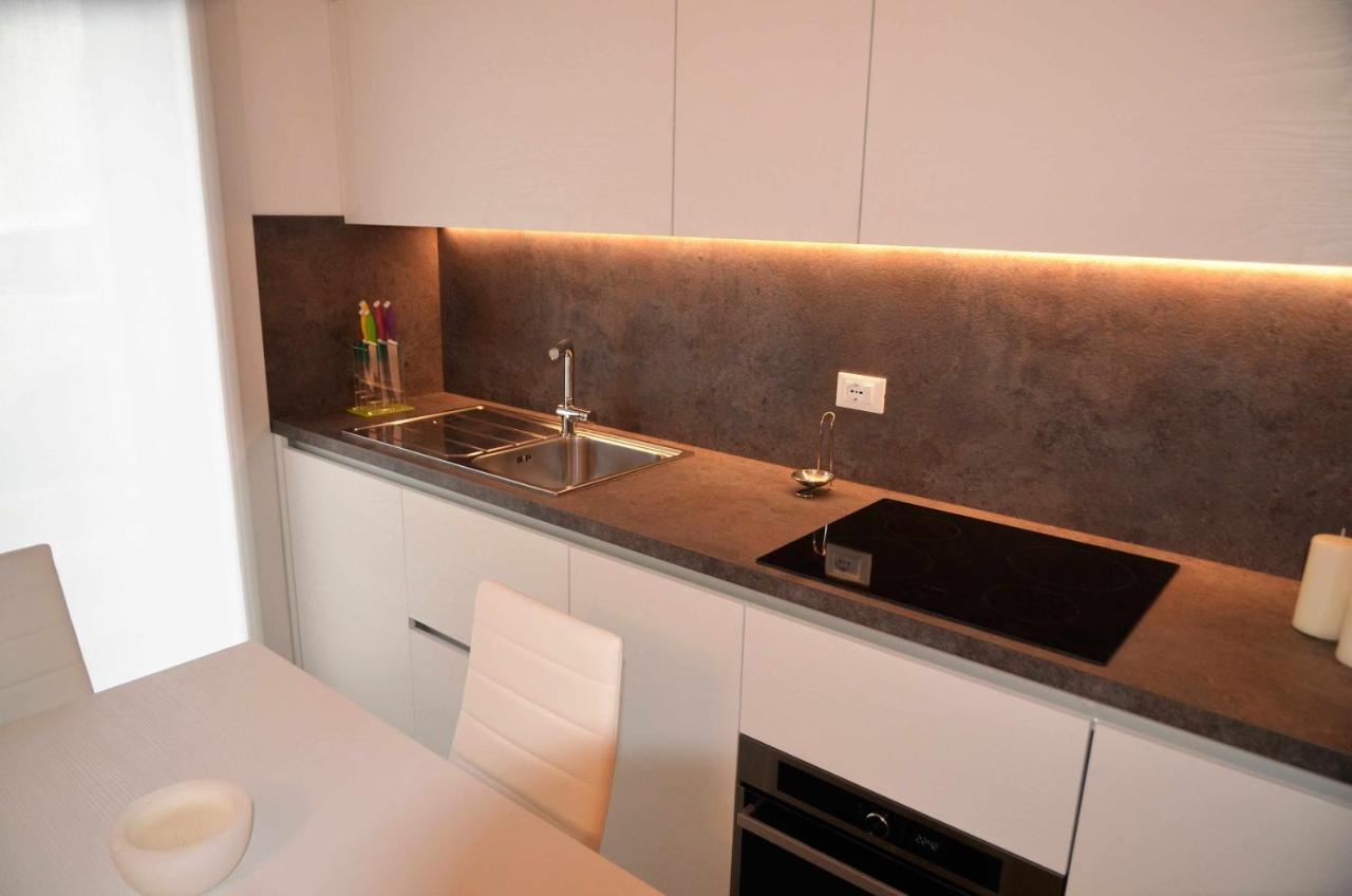 Al Leone Di San Marco Luxury & Relax Apartment Noale Luaran gambar